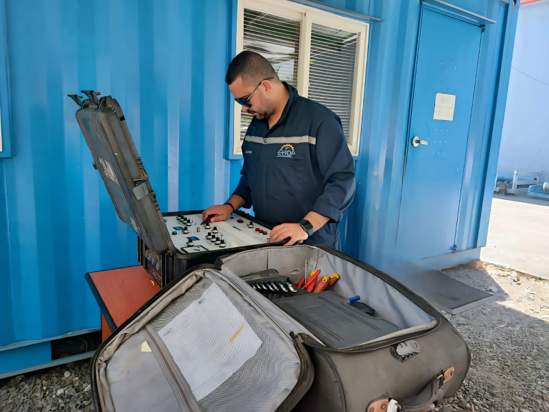 Maintenance & Upgrade EiToP’s team engineers for tubular inspection equipment.